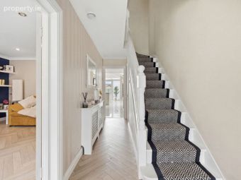 7 Manorfields Green, Clonee, Dublin 15 - Image 2