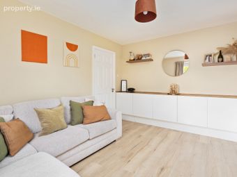 25 Whitechurch Court, Dublin 16, Rathfarnham, Dublin 16 - Image 5