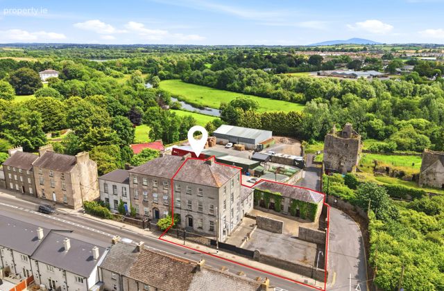 Abbey House, Abbey Street, Cahir, Co. Tipperary, Cahir, Co. Tipperary - Click to view photos