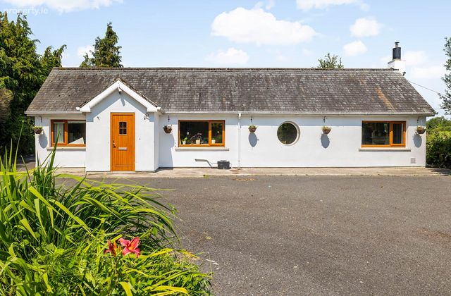 Gort Na Greine, Blackwood, Robertstown, Co. Kildare, Robertstown, Co. Kildare - Click to view photos