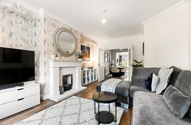 121 Castlemoyne, Balgriffin, Dublin 13 - Click to view photos