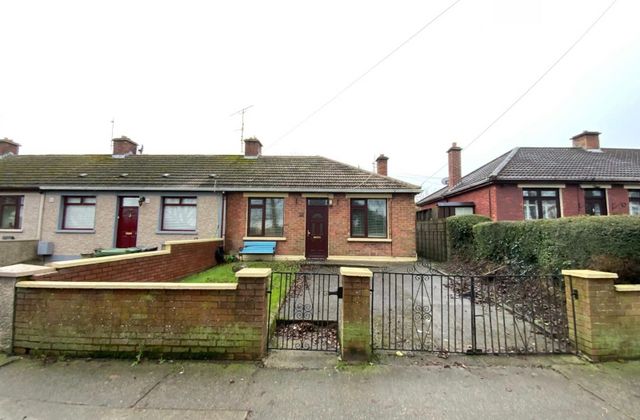 81 O'hanlon Park, Dundalk, Dundalk, Co. Louth - Click to view photos