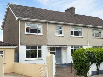 8 Oakland Drive, Greystones, Ennis Road, Co. Limerick