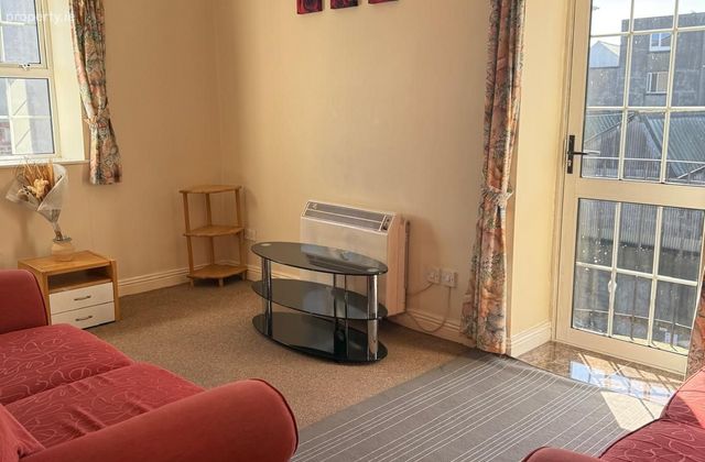 Apartment 11, Block B, Kermon House, The Mall, North Quay, Drogheda, Co. Louth - Click to view photos