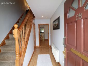 28 Boru Court, Ballina, Co. Tipperary - Image 5