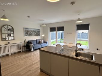 20 Oak Park Court, Naas, Co. Kildare - Image 2