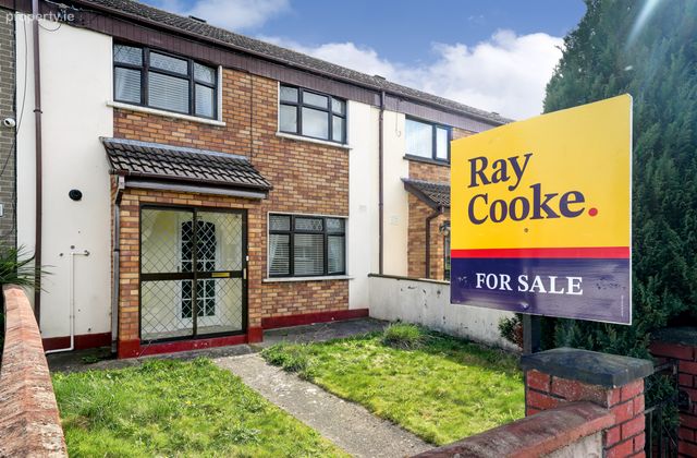 72 Sillogue Gardens, Ballymun Dublin 11, Ballymun, Dublin 11 - Click to view photos