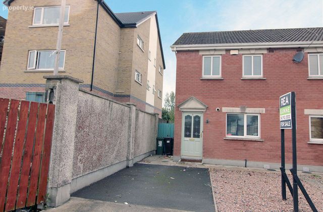 Edenhill, The Loakers, Blackrock, Co. Louth - Click to view photos
