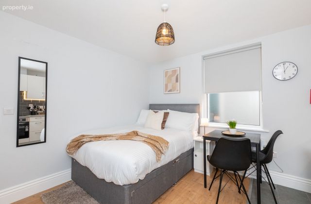 North Circular Road, Dublin 7 - Click to view photos