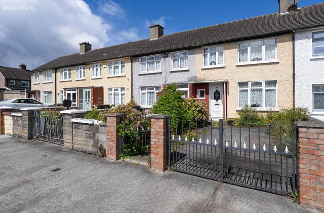 32 Dunsink Avenue, Finglas West, Dublin 11, Co. Dublin, Finglas, Dublin 11 - Click to view photos