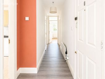 Apartment 67, Cluain Riocaird, Castlegar, Co. Galway - Image 3