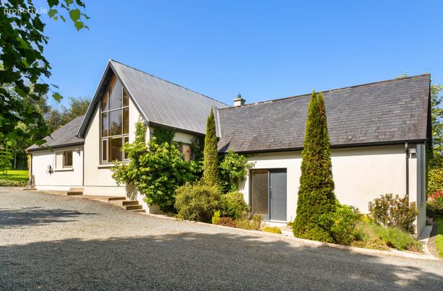 Ballyknockan Beg, Glenealy, Co. Wicklow, Glenealy, Co. Wicklow - Click to view photos