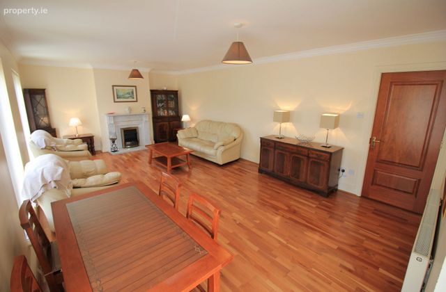 Apartment 32, Douglas Wells, Cork City Centre, Co. Cork - Click to view photos