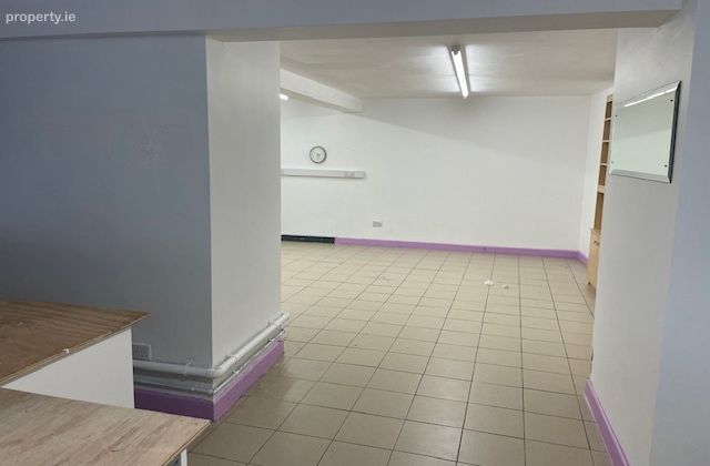 The Mart House, Leopardstown, Dublin 18 - Click to view photos