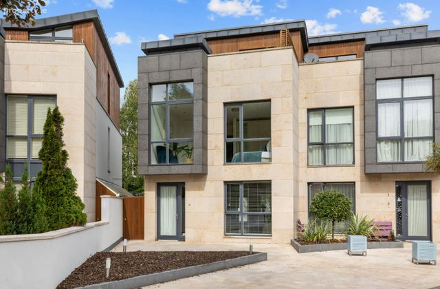 4 Longwood, Wynnsward Park, Clonskeagh, Dublin 14 - Click to view photos