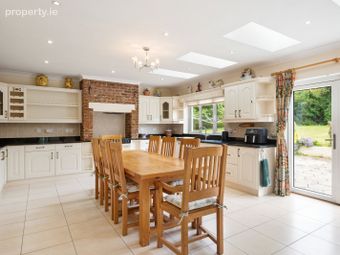7 Lishandra Manor, Ardclough, Co Kildare, Straffan, Co. Kildare - Image 2