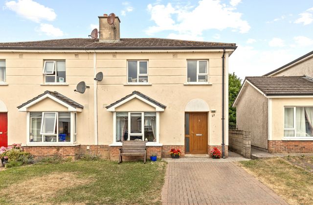 27 College Green, Green Road, Carlow, Carlow Town, Co. Carlow - Click to view photos