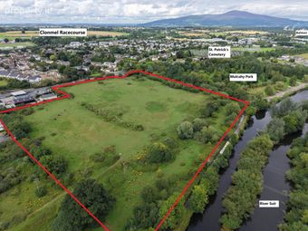 Silversprings, Davis Road, Clonmel, Co. Tipperary, Clonmel, Co. Tipperary - Image 2