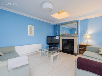 Apt 3 Newpark Centre, Blackrock, Co. Dublin, Blackrock, Co. Dublin - Image 4