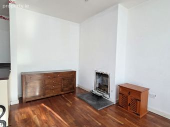 Apartment 8, Bowers View, Bridge Street, Ballinrobe, Co. Mayo - Image 5