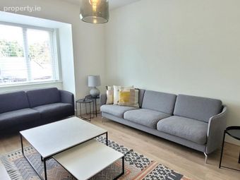 64 Clay Farm Drive, Dublin 18, Leopardstown, Dublin 18 - Image 2