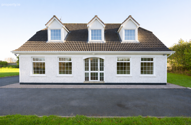 12 Carrig Court, Ballincollie, Dublin Pike, Co. Cork, Dublin Pike, Co. Cork - Click to view photos