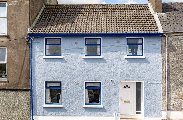 9 Blair's Hill, Sunday's Well, Co. Cork - Click to view photos