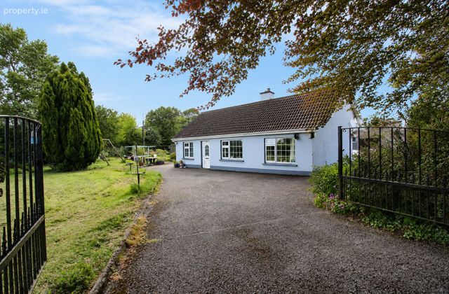 Corbetstown, Killucan, Raharney, Co. Westmeath - Click to view photos