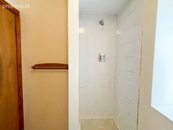 Flat 3, 23 Clarinda Park East, Dun Laoghaire, Co. Dublin - Image 5
