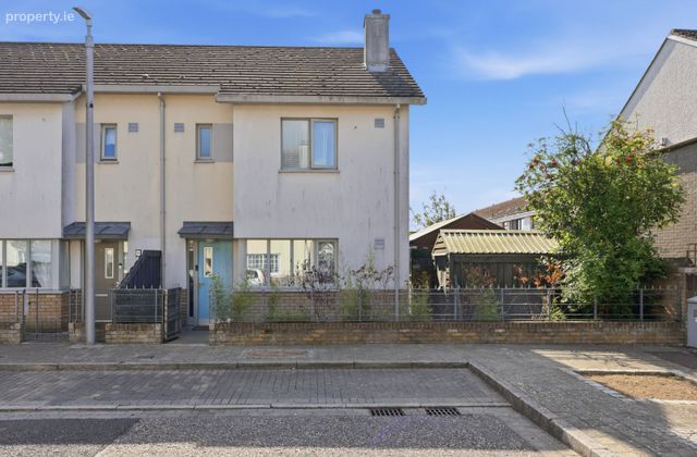 10 Sandyhill Way, Dublin 11, Ballymun, Dublin 11 - Click to view photos