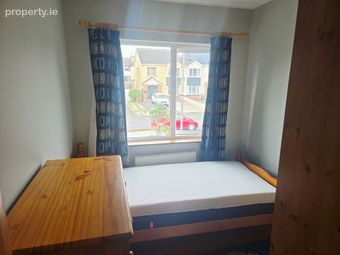 15 Millcourt, Sixmilebridge, Sixmilebridge, Co. Clare - Image 2