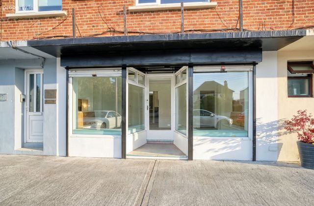 111 Trees Road Upper, Blackrock, Mount Merrion, Co. Dublin - Click to view photos