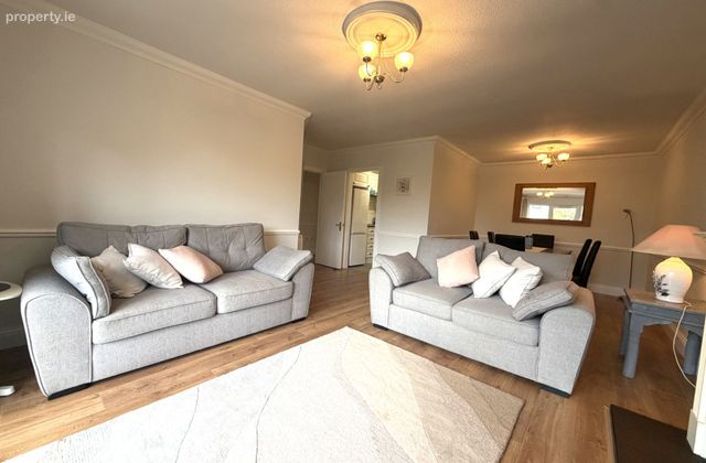Galloping Green, Stillorgan, Co. Dublin - Click to view photos