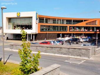 Carraig Lair Shopping Centre, Limerick Road, Oranmore, Co. Galway