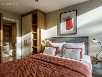 Hsq, St. Johns Rd West, Kilmainham, Dublin 8