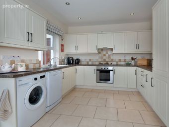 4 Rockhill, Portnablagh, Marble Hill, Co. Donegal - Image 5