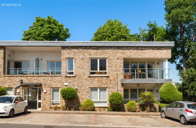 45 Beechwood Court, Stillorgan, Co. Dublin, Stillorgan, Co. Dublin - Click to view photos