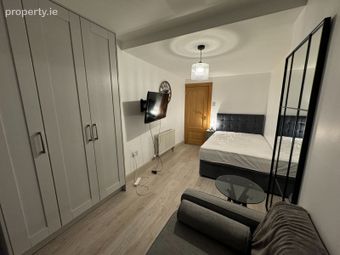 43 Lakelands Close, Stillorgan, Stillorgan, Co. Dublin - Image 3