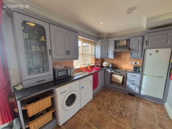 Whitestrand, Aylesbury Park, Sligo, Co. Sligo - Image 5