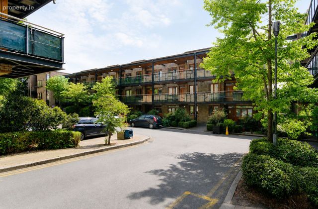 Apartment 11, Sycamore, Ridge Hall, Shanganagh Road, Ballybrack, Glenageary, Co. Dublin - Click to view photos