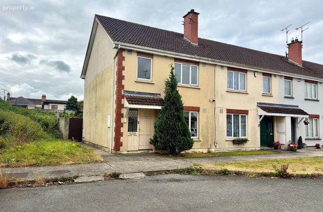 12 Barrack Close, Barrack Street, Dundalk, Co. Louth, Dundalk, Co. Louth - Click to view photos