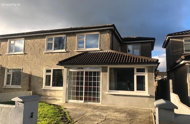 26 Meadowlands, Oakpark, Tralee, County Kerry, Tralee, Co. Kerry - Click to view photos