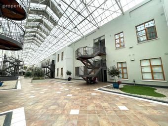 The Sycamore, Winter Gardens, Pearse Street, Dublin 2, Dublin 2 - Image 2