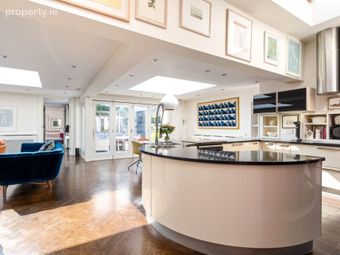 23 Vavasour Square, Sandymount, Dublin 4, Co. Dublin, Sandymount, Dublin 4 - Image 3