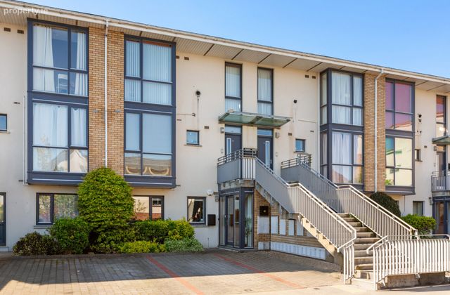 10 Ticknock Park, Sandyford, Dublin 18, Sandyford, Dublin 18 - Click to view photos