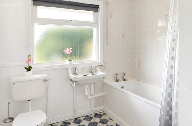 51 Nephin Road, Navan Road, Dublin 7, Dublin 7 - Click to view photos
