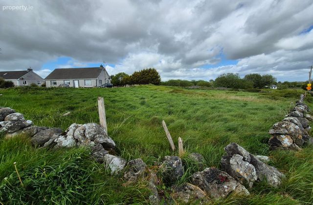 0.4 Acre In Claretuam, Belclare, Co. Galway - Click to view photos