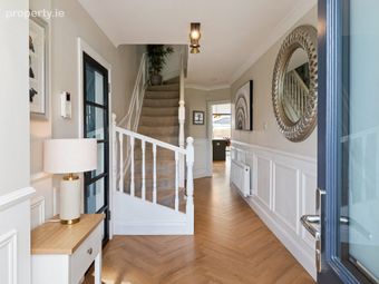 42 Riverwood Court, Castleknock, Dublin 15, Castleknock, Dublin 15 - Image 2