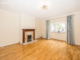 8 Woodlawn Walk, Santry, Dublin 9, Santry, Dublin 9 - Image 4