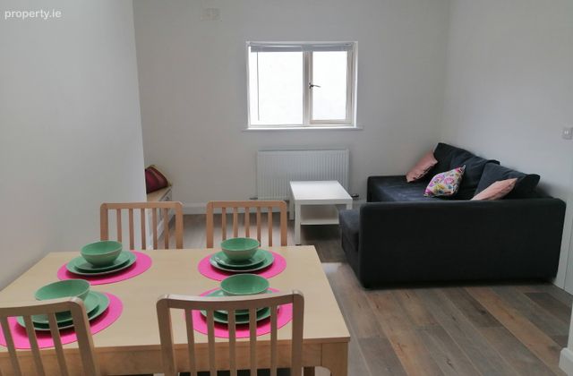 Tara, Rathfeigh, Co. Meath - Click to view photos